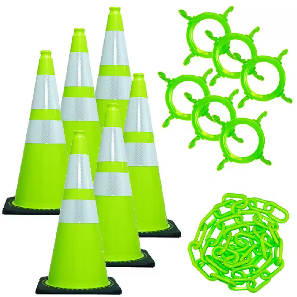 28 In. Green Reflective Cone and Chain Kit Safety
