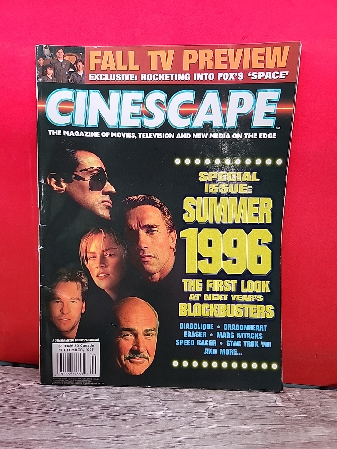 Cinescape Vol. 1 #12 1995 September Mars Attacks Xena Speed Racer Dragonheart