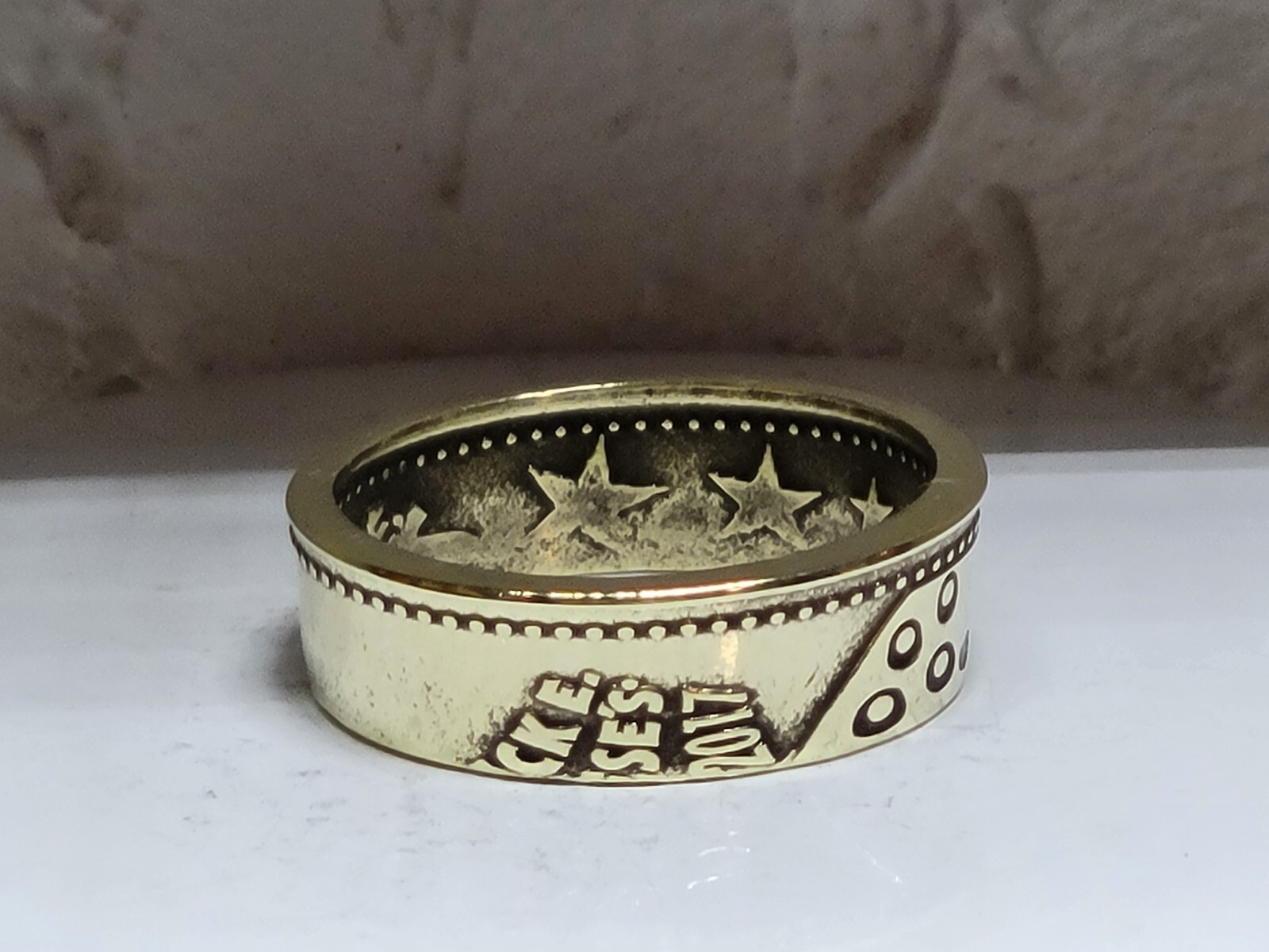 CHUCK e CHEESE - 2017 - Size 9 Token Coin Ring