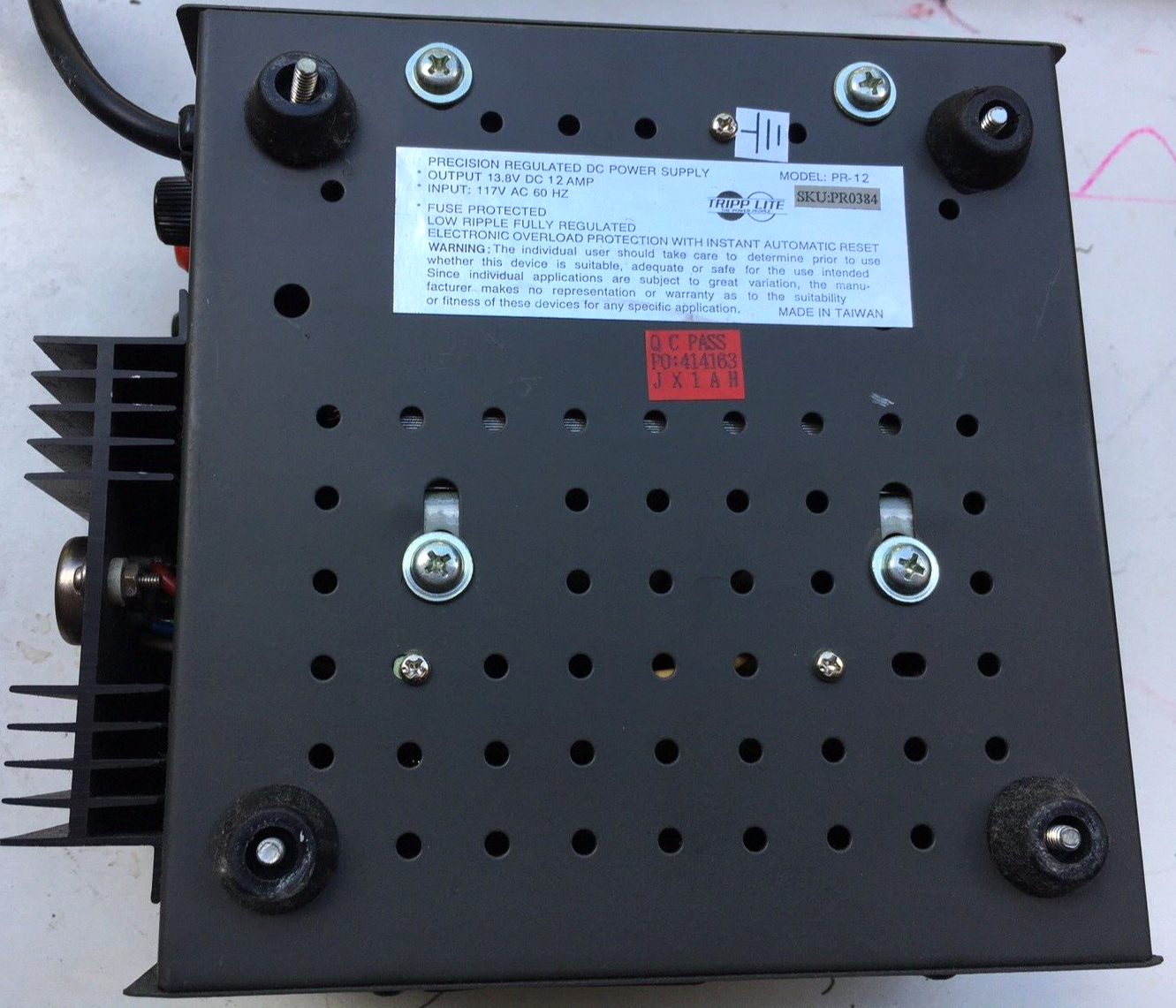 Tripp-lite PR-12 Precision Regulated DC Power Supply