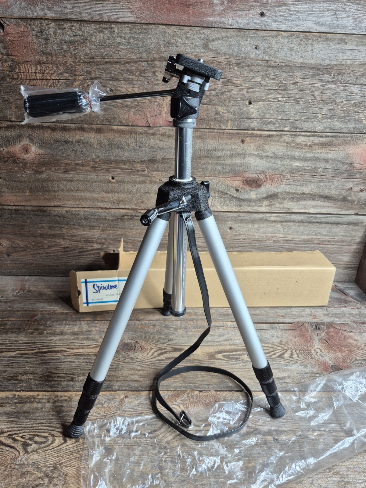 Spiratone Aluminum Camera Tripod Japan Good Condition MINT 23”-63”