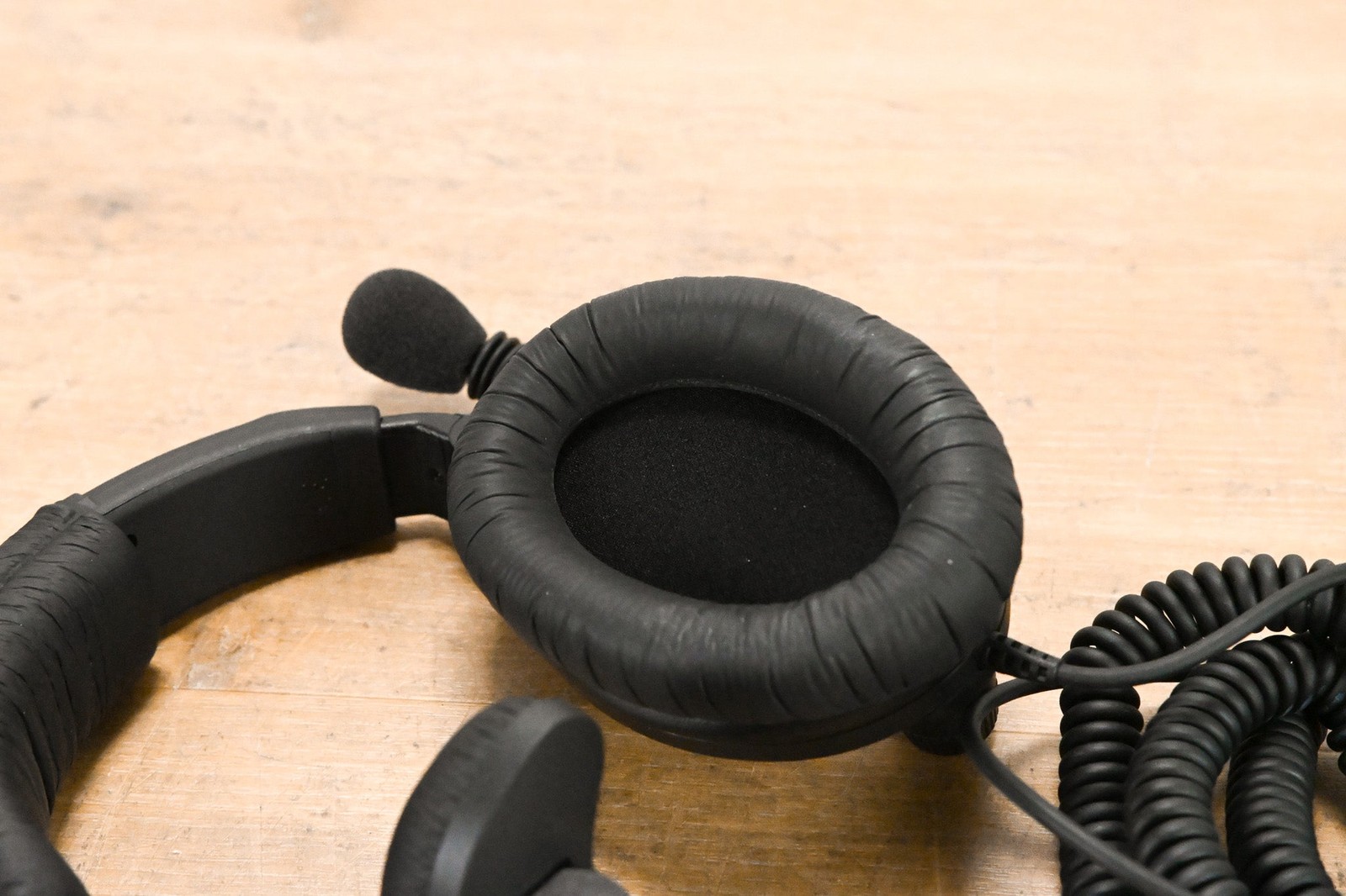 Sennheiser HMD 281 PRO Single-Sided Headset CG012CJ
