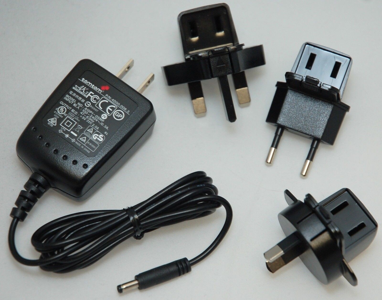 TomTom TRAVEL KIT Home Charger US/UK/EU Power AC Adapter 510 710 910 700 300 500