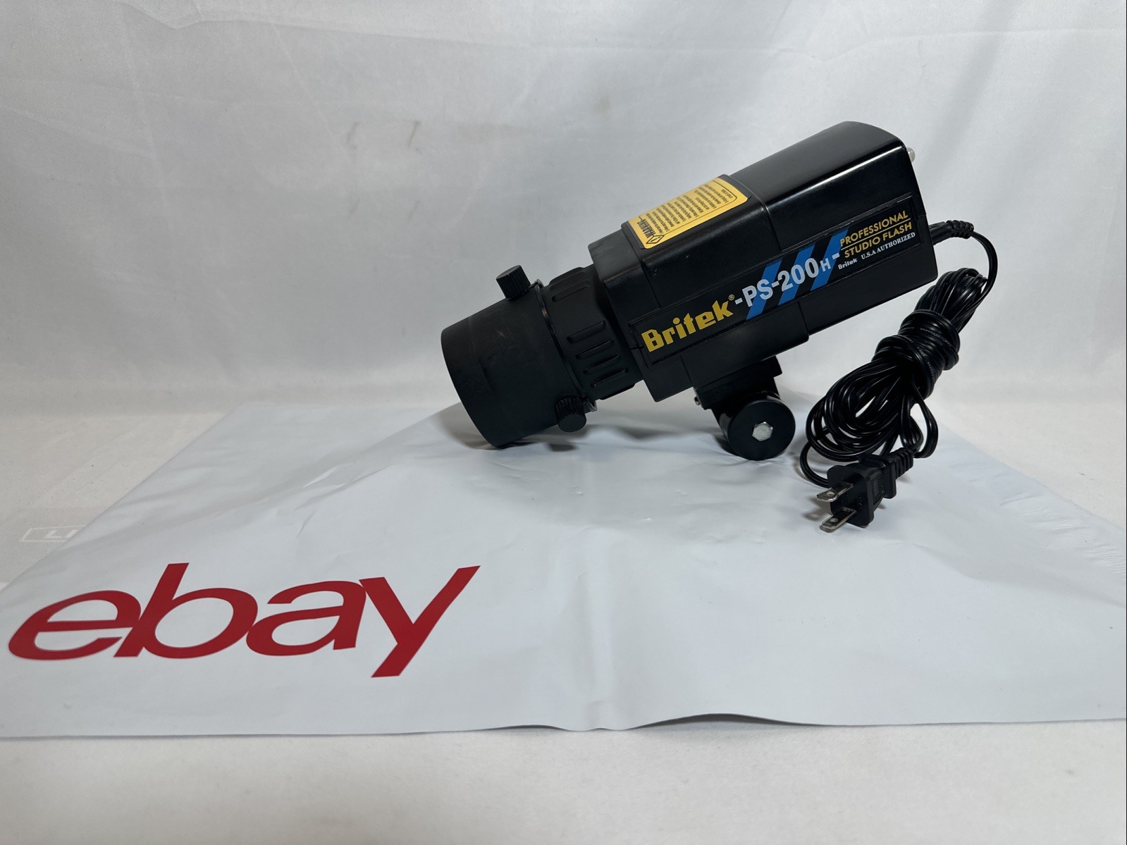 Britek PS-200H Professional Studio Flash Monolight – Tested & Working
