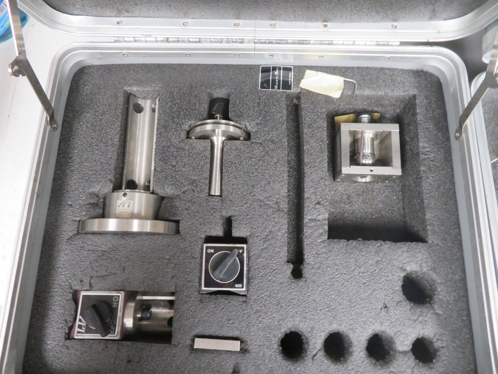 API 5-D Laser Measurement System w/ optics, manuals, cords - PA40