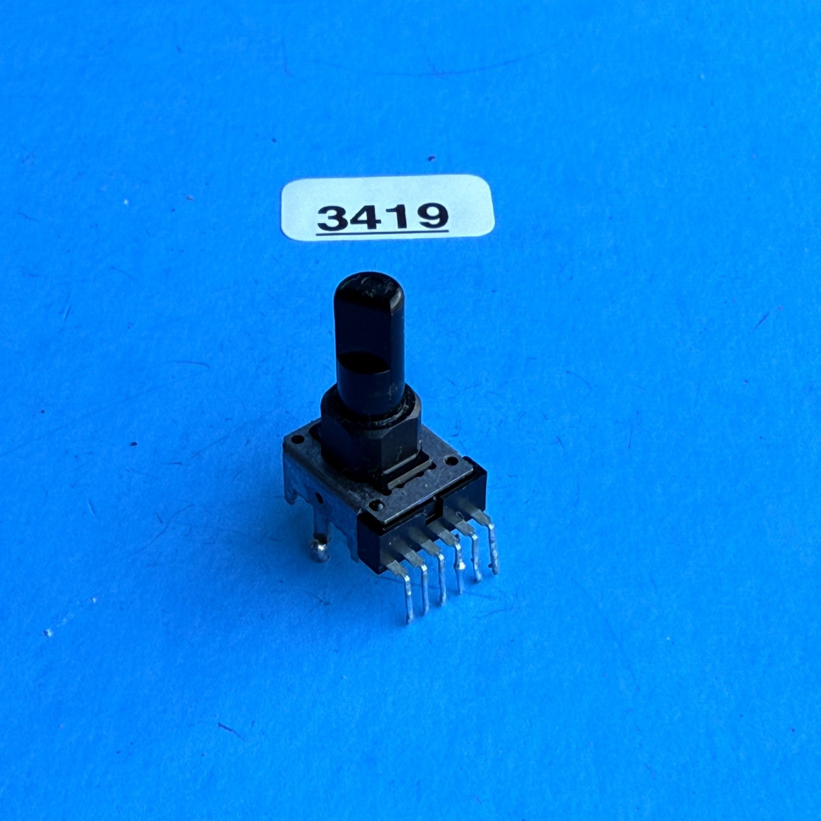 [FRS] Peavey RQ2318 Mixer RQ Series Part: 6-Pin 716 Potentiometer 50K [2PCS]
