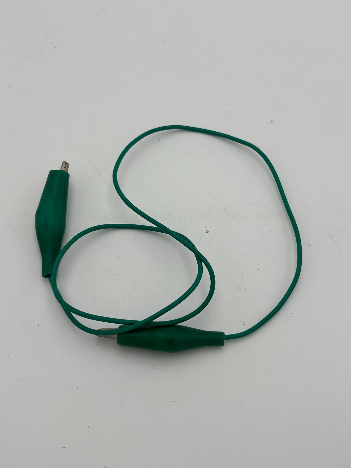 Vintage NICE Green Alligator Clip Testing Electronics Cable 30" Long 1980