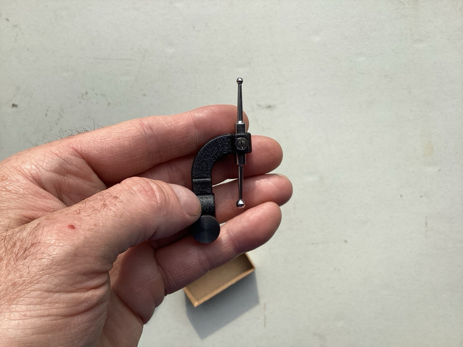 Starrett 670A Indicator Hole Attachment 3/8" Range, 13/16" Hole Depth.
