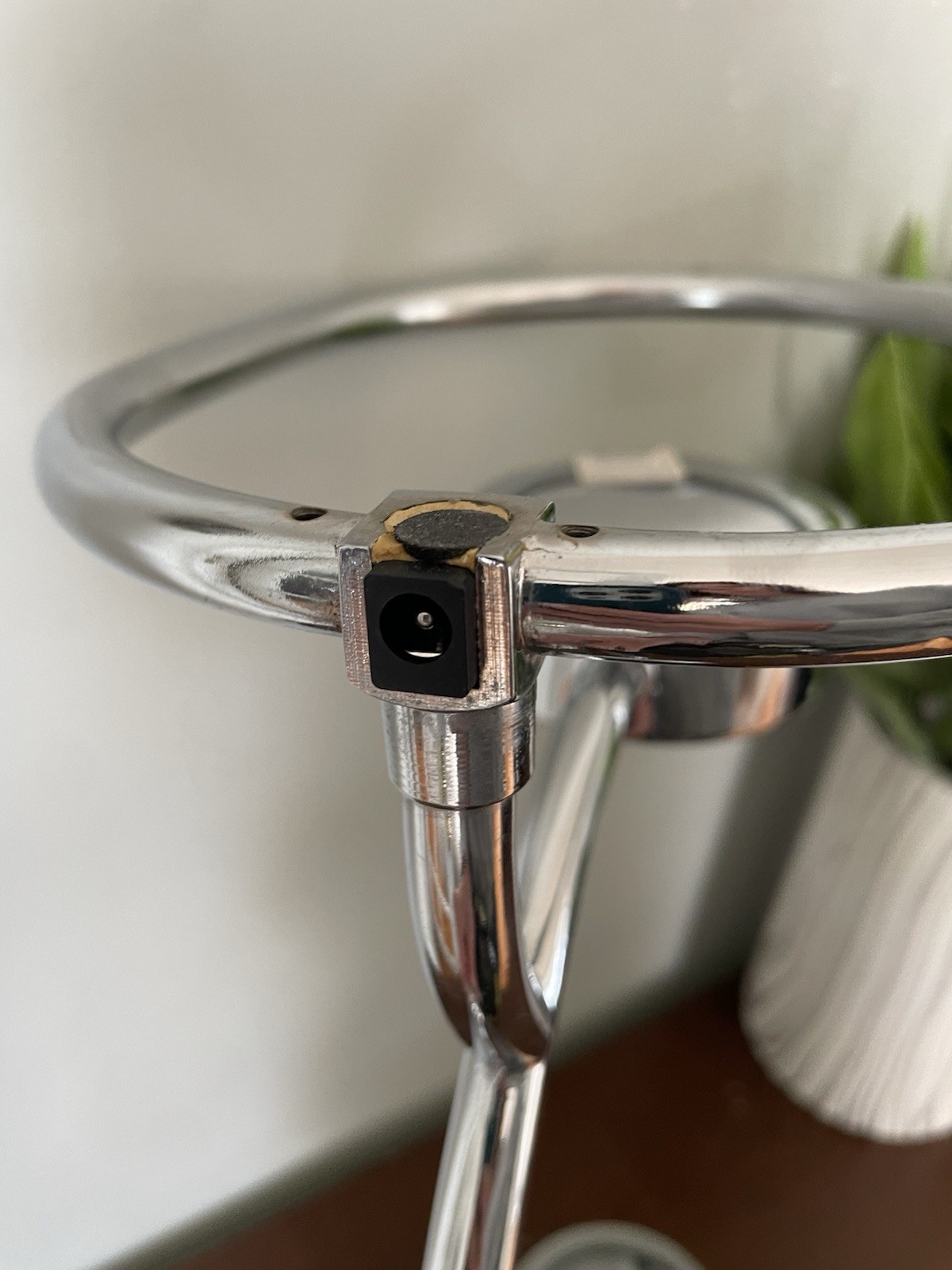 Levitating Floating Magnetic Globe Black Chrome World Spinning MCM