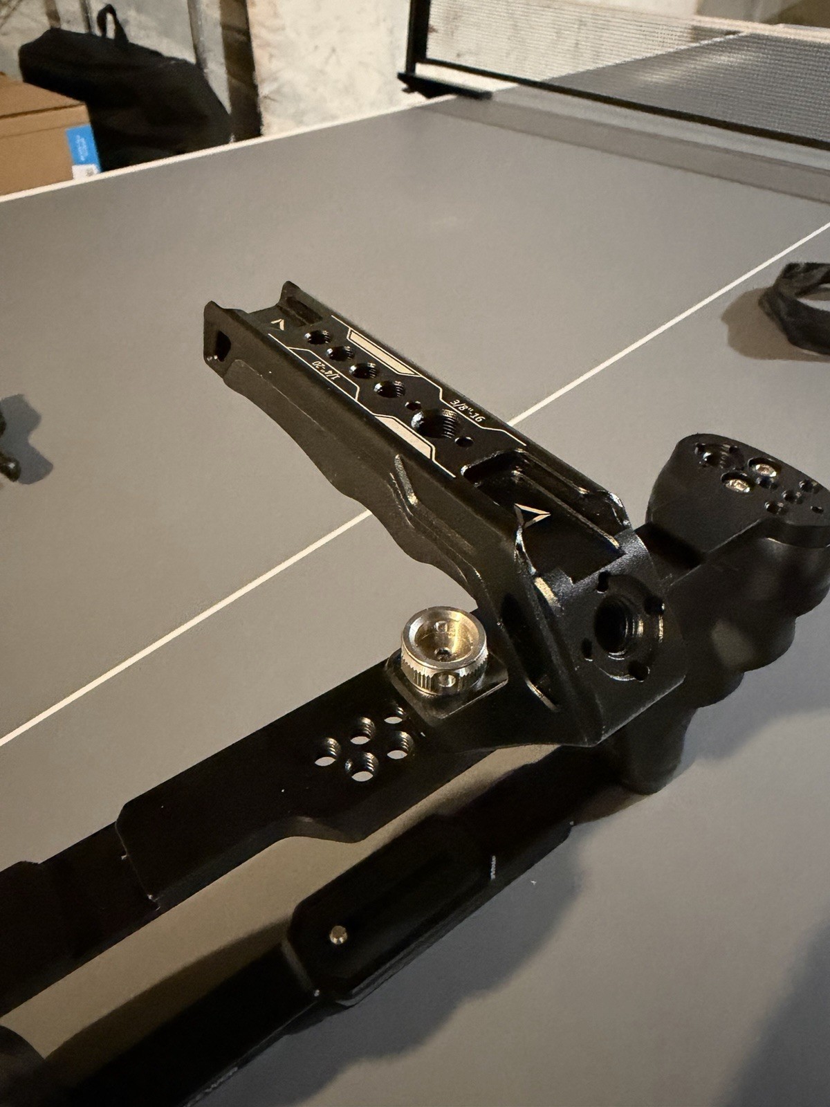 NEEWER Universal Video Camera Cage Rig Stabilizer with Arca Type Base,Dual Grips