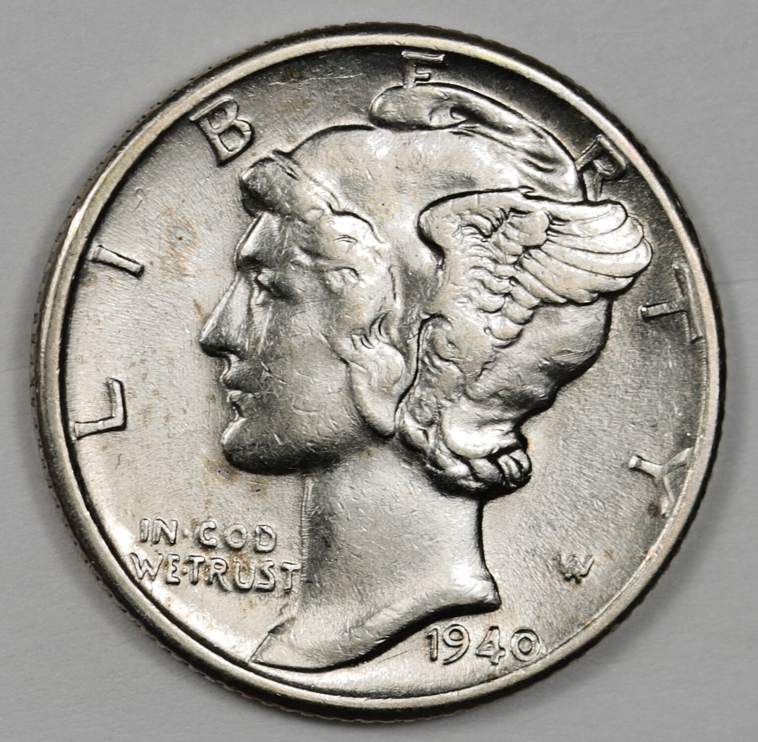 1940-p Mercury Dime.  AU.  Inventory H. 167067