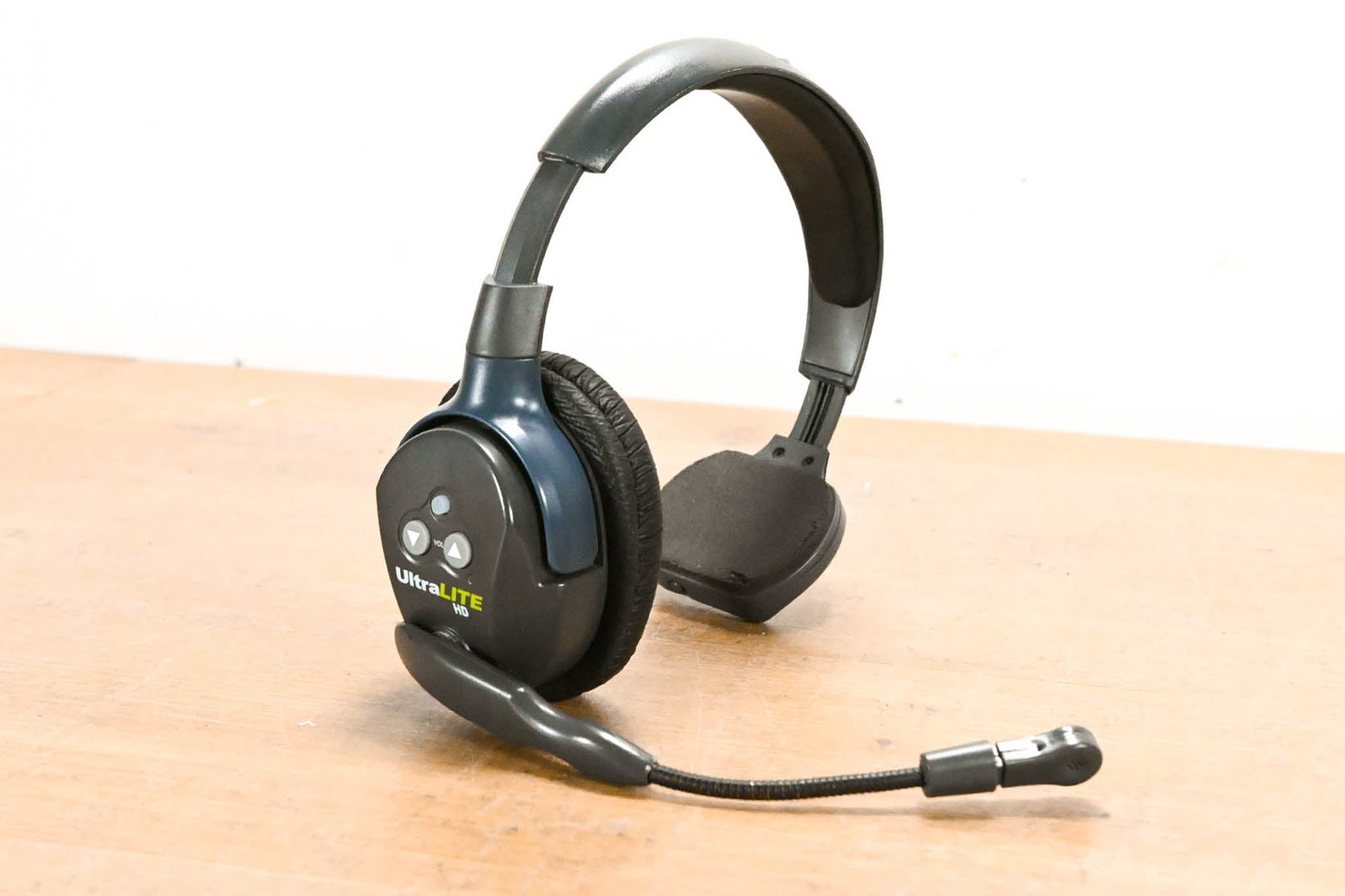 Eartec UltraLITE HD-R Remote Wireless Intercom Headset CG0107G
