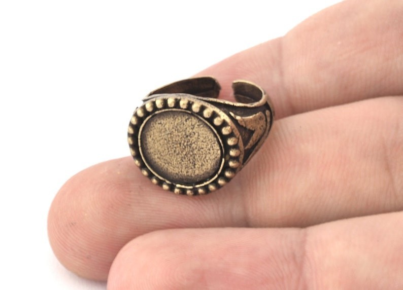 Signet Ring Adjustable Ring Bezel Blank - Antique Bronze Plated Brass 3853
