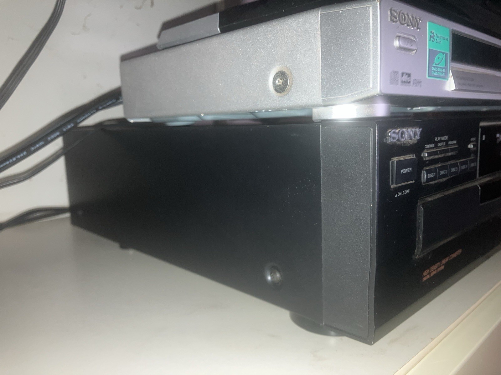 Sony CDP-C345 5 CD Compact Disc Changer/Player no Remote