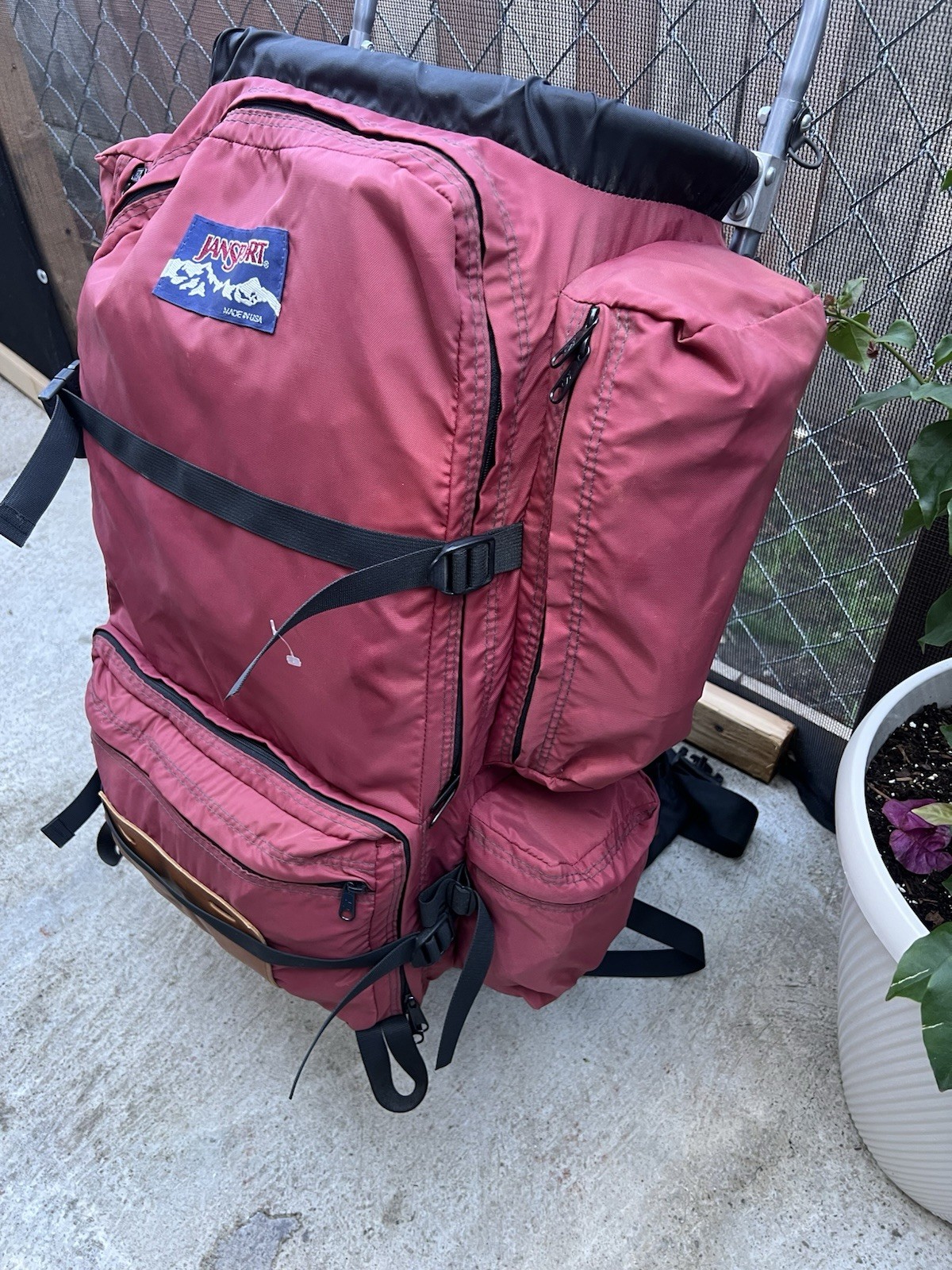 Vtg Jansport External Frame Red Camping Backpack Hip Wings