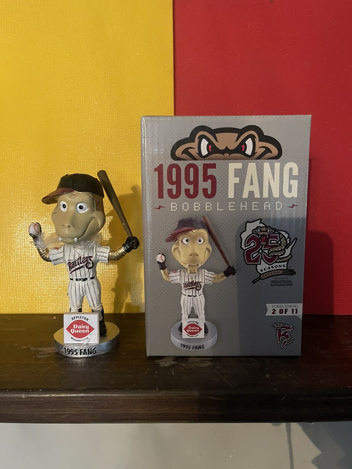 2019 WI TIMBER RATTLERS FANG MASCOT "1995 RETRO" SGA BOBBLEHEAD BREWERS ~ NIB