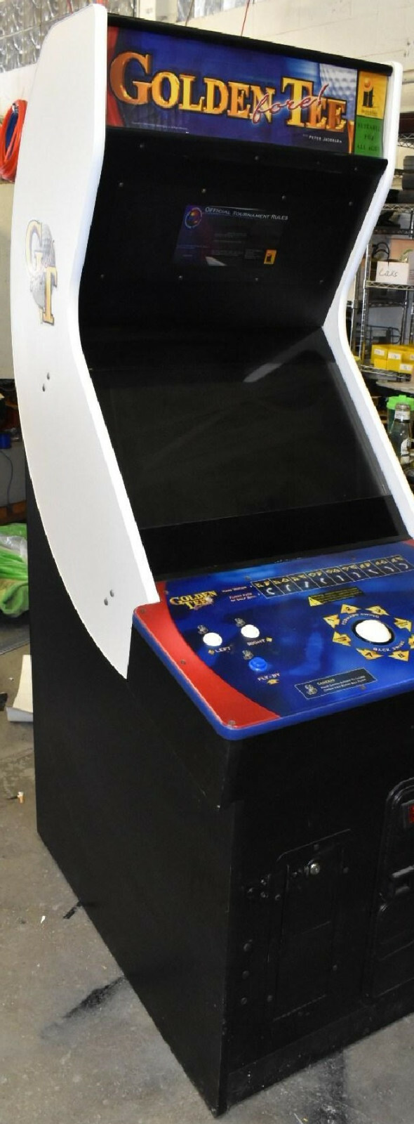 GOLDEN TEE ARCADE MACHINE (Excellent Condition)