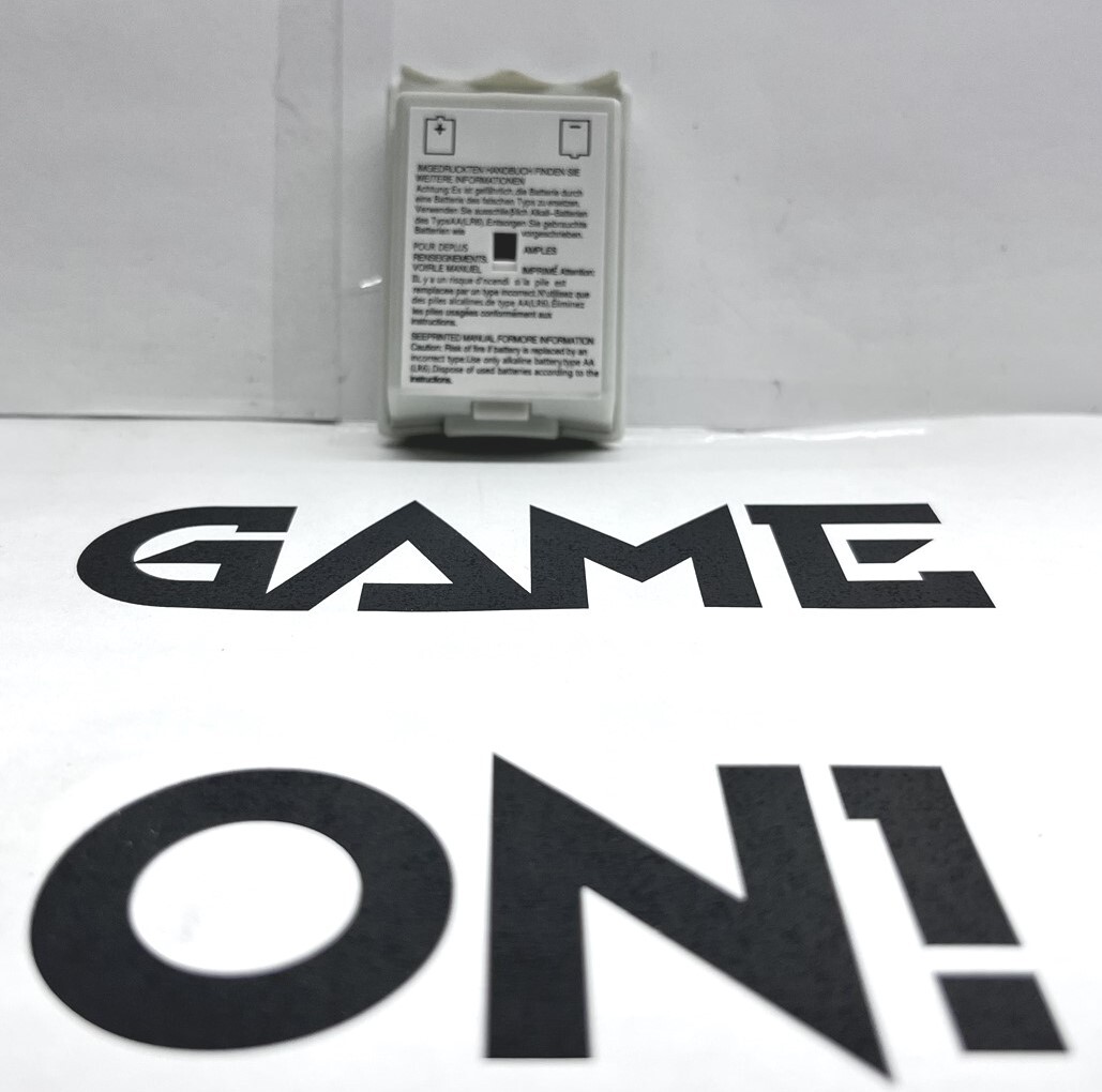White Xbox 360 Wireless Controller AA Battery Pack Back Case Cover Holder Shell