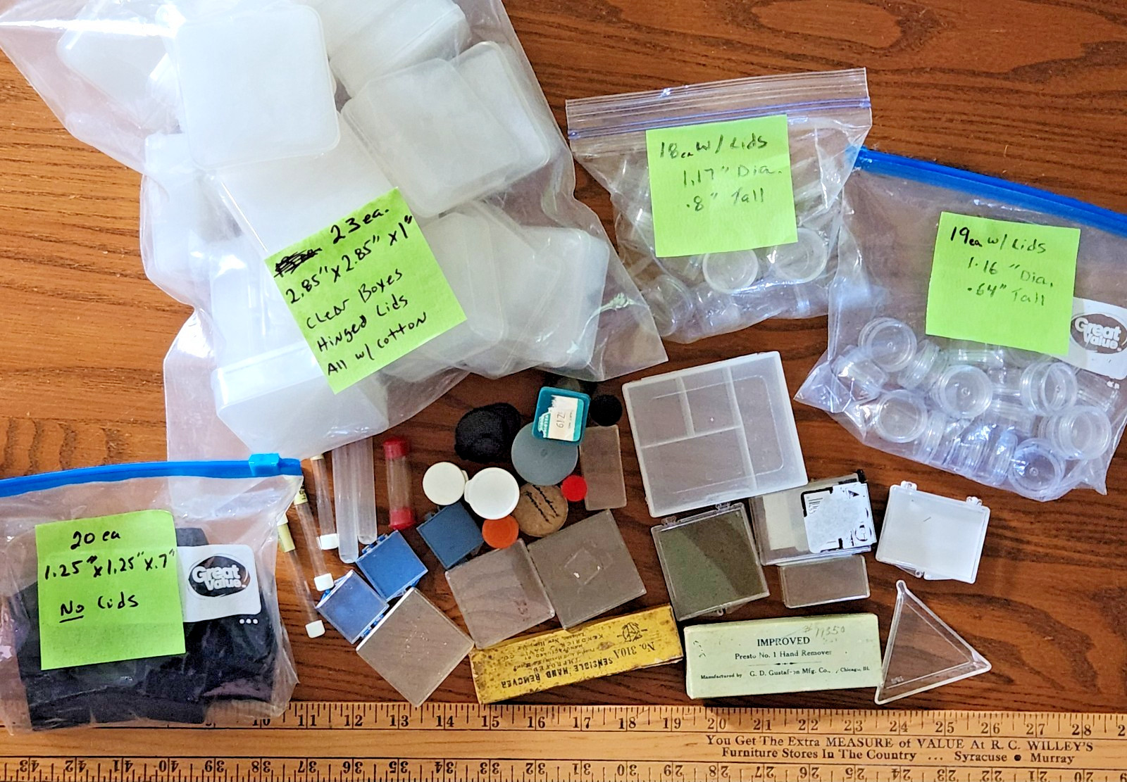 Lot Small Plastic Lidded Containers Storage, Crafts, Watch Parts, Beads, Jewelry