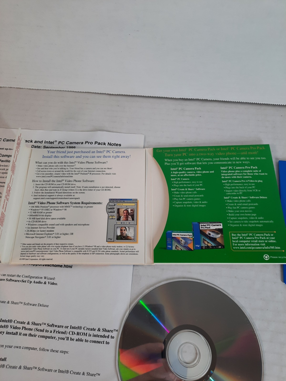 Intel PC Camera Pack CS330 With CD, Video Phone Software, Instructions