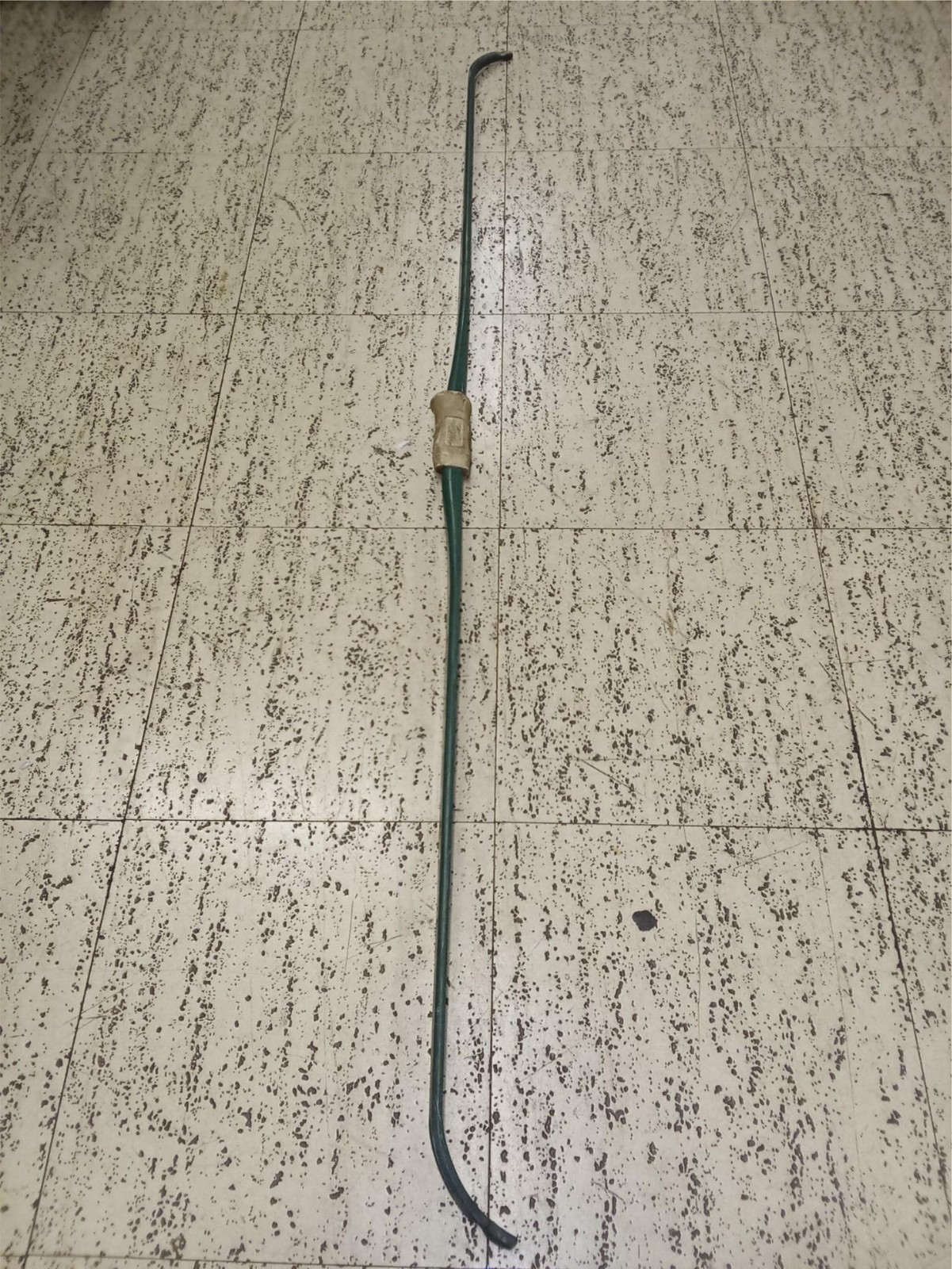 Vintage Shakespeare B8 Rocket Fiberglass Bow - 53" - 35lb Draw Weight - Green