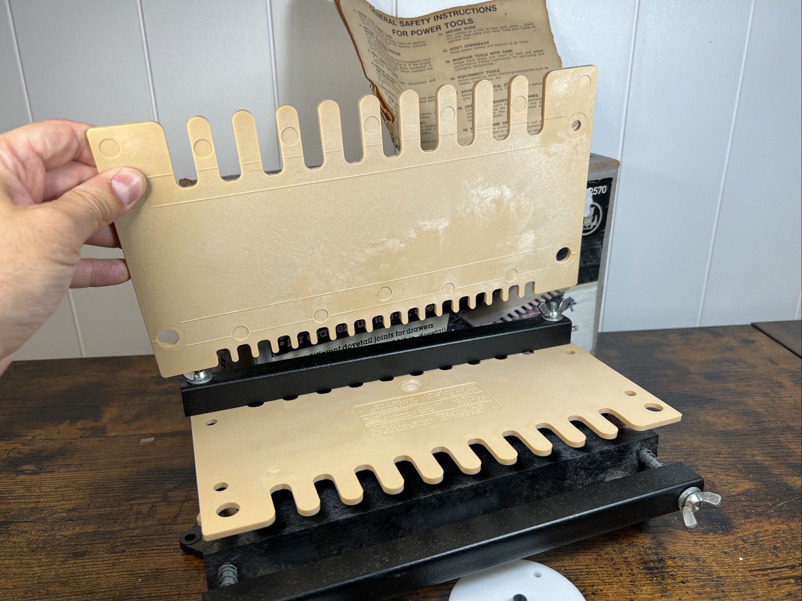 New Old Stock Vintage Sears Craftsman 8" Depth Dovetail Fixture 9-2570