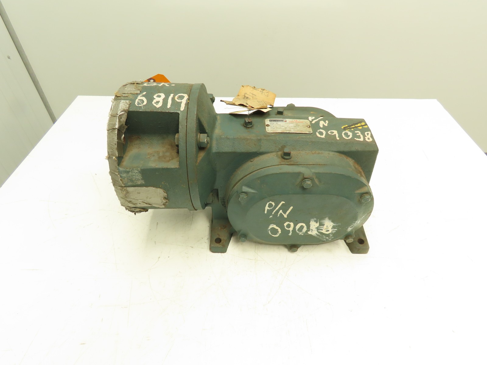 Reliance D-M Speed Reducer 805188-JY Size CM21A, 2.75hp 50:1 Ratio