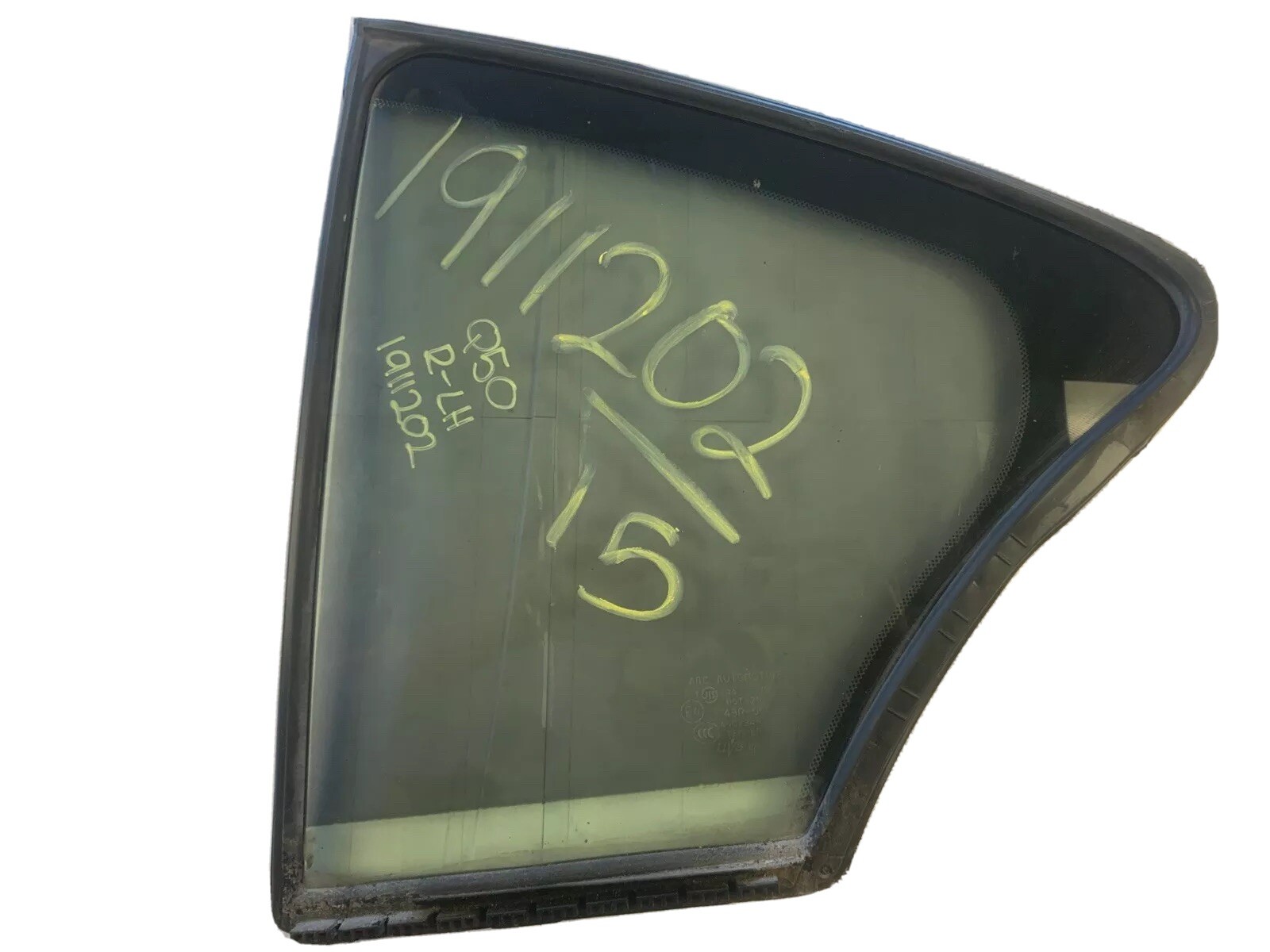 2014 2016 INFINITI Q50 VENT GLASS WINDOW REAR LEFT OEM FV25988GT