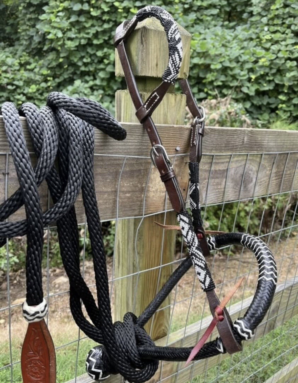 Bitless Hackamore Black Beaded Rawhide Bosal Mecate Complete Set New Horse Tack