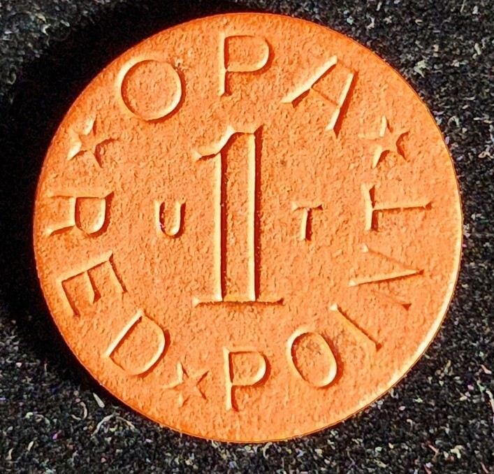 WWII  OPA "UT"  RED POINT  RATION TOKEN COIN FIBER. Our T2959