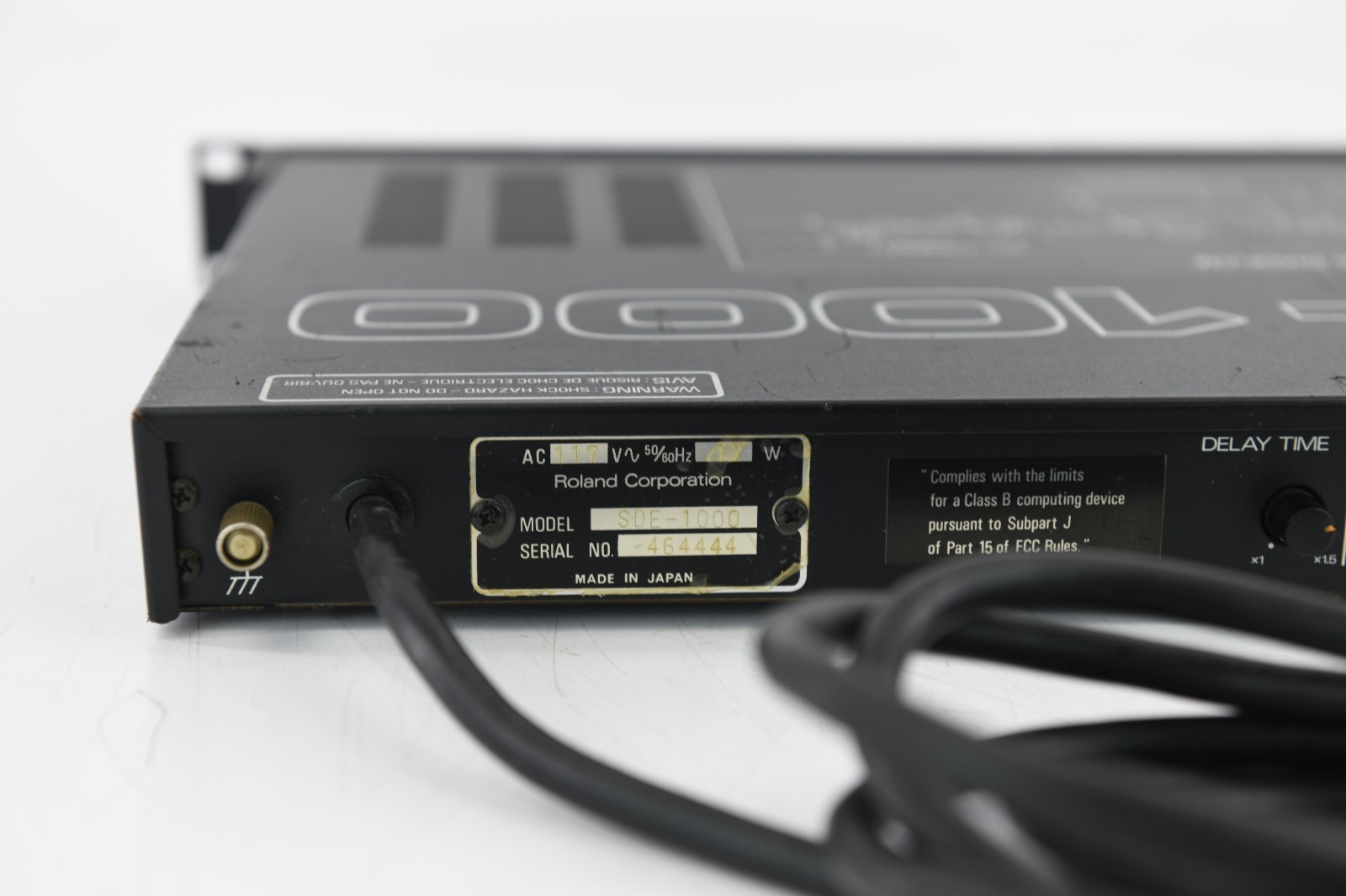 Vintage Roland SDE-1000 Digital Delay Rack Unit