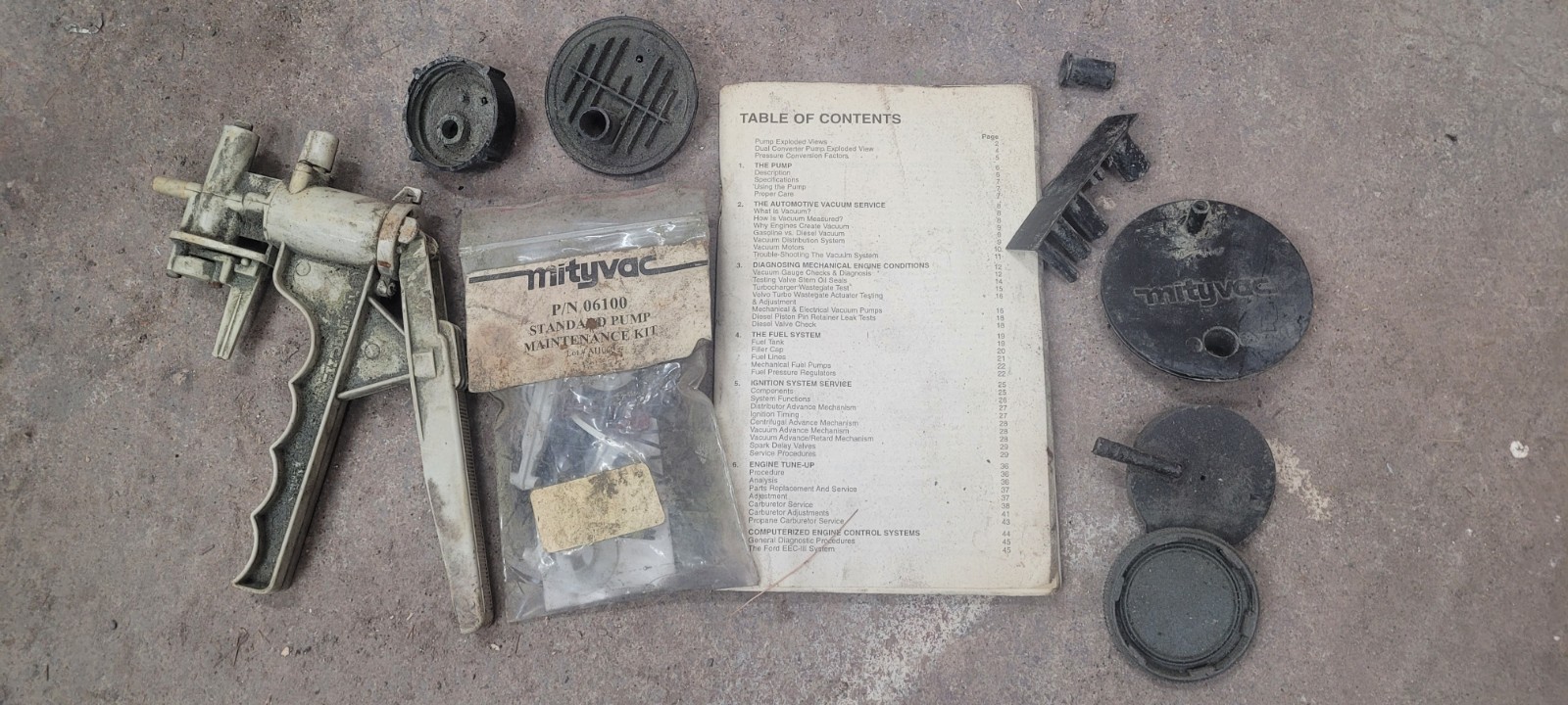 Mityvac  Automotive Vacuum Test and Brake Bleeding Kit READ