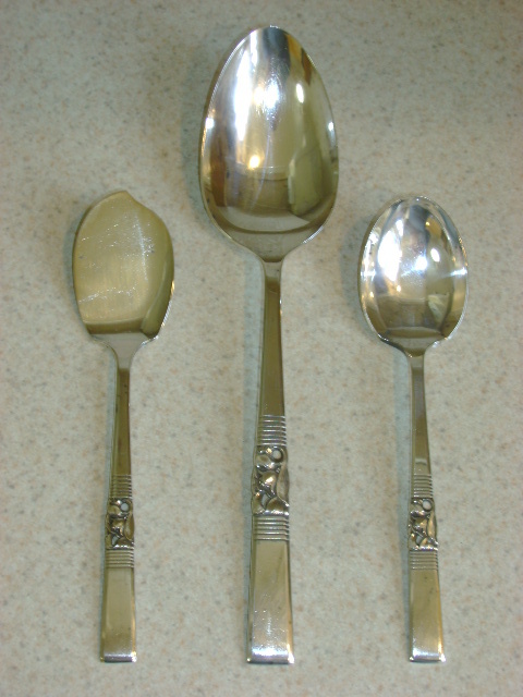 ONEIDA COMMUNITY SILVER PLATE MORNING STAR 3 SERVING PIECES