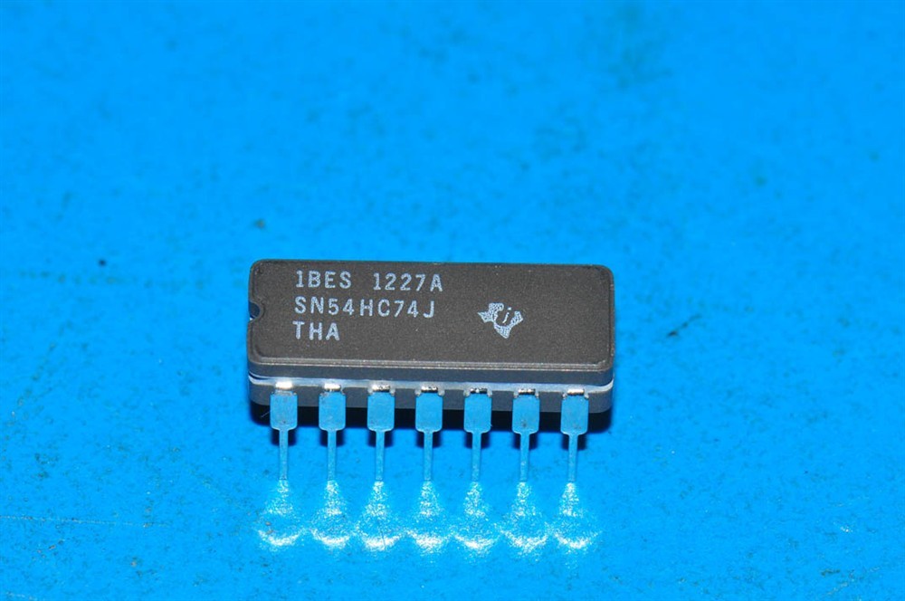 New (1pc) SN54HC74J TEXAS INSTRUMENTS IC Logic