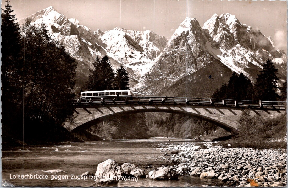 (1046) 8-6-2025 - Germany - older (posted to France 1959) bus on bridge
