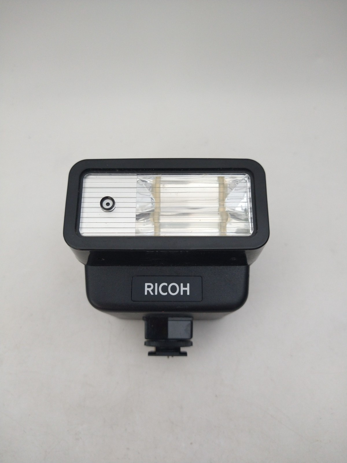 Ricoh XR Speedlite 240 Shoe Mount Electronic Flash for XR Series SLR Film Camera