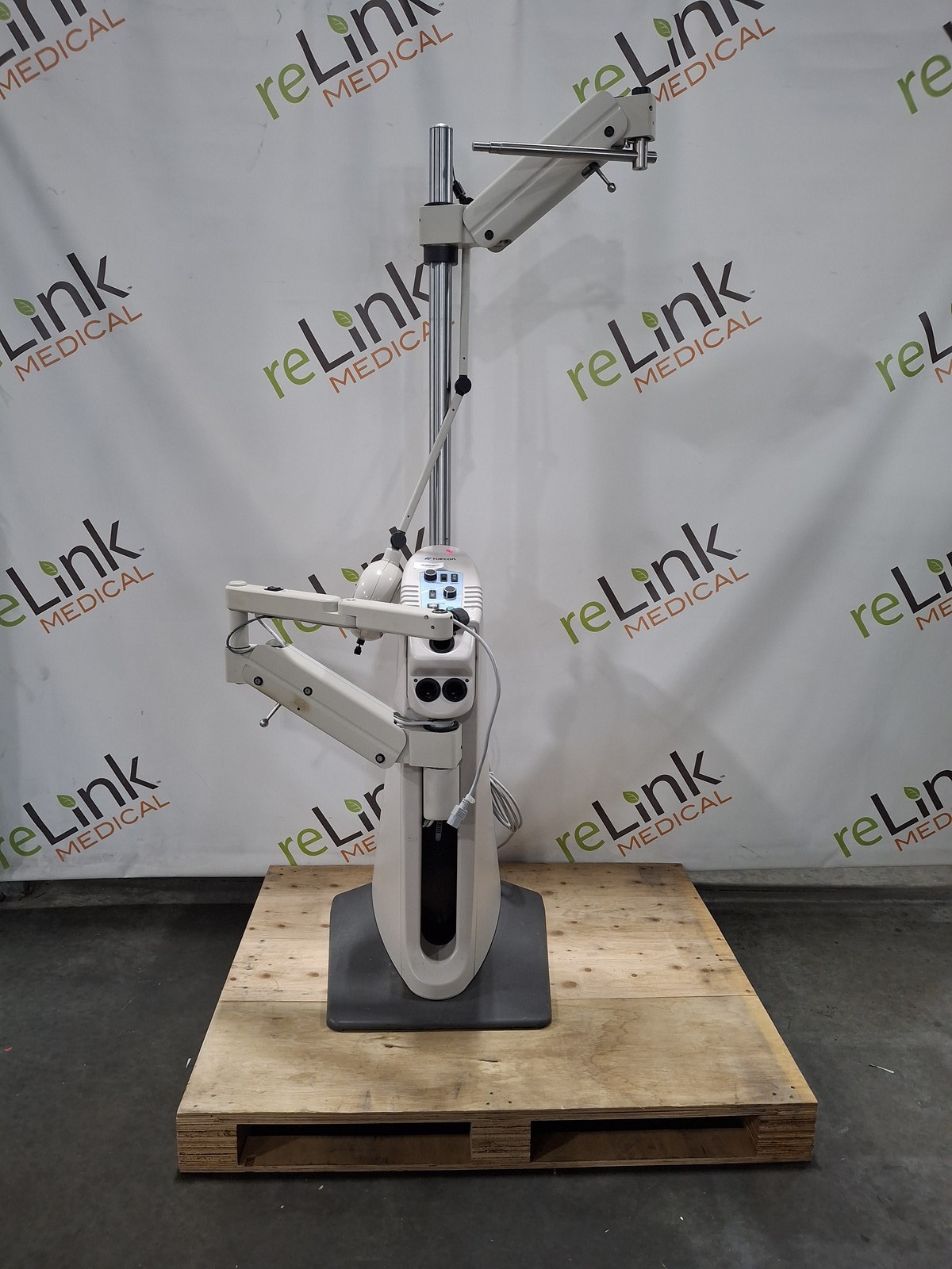 Topcon Medical IS-2500 Instrument Stand