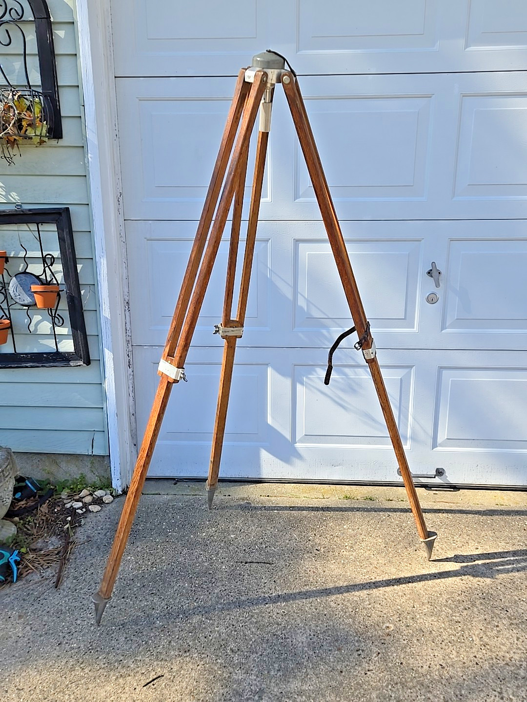 Kern Aarau Switzerland Wooden Survey Tripod 64" Vintage Professional Surveying