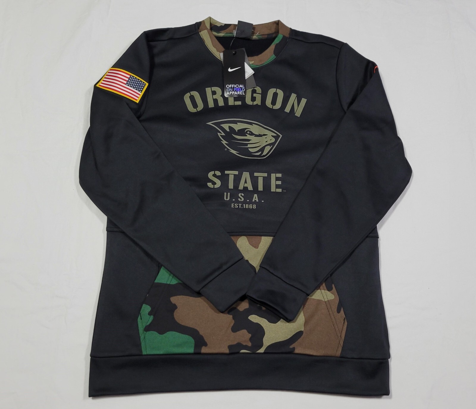 Nike Mens Oregon State Beavers On-Field Sweatshirt Black Camo DD4315-010
