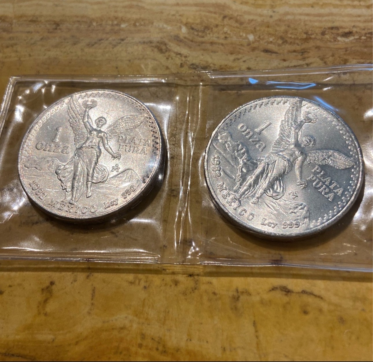 Rare 1982 Mexico 1 Onza Plata Pura 1 oz .999 Silver Coin
