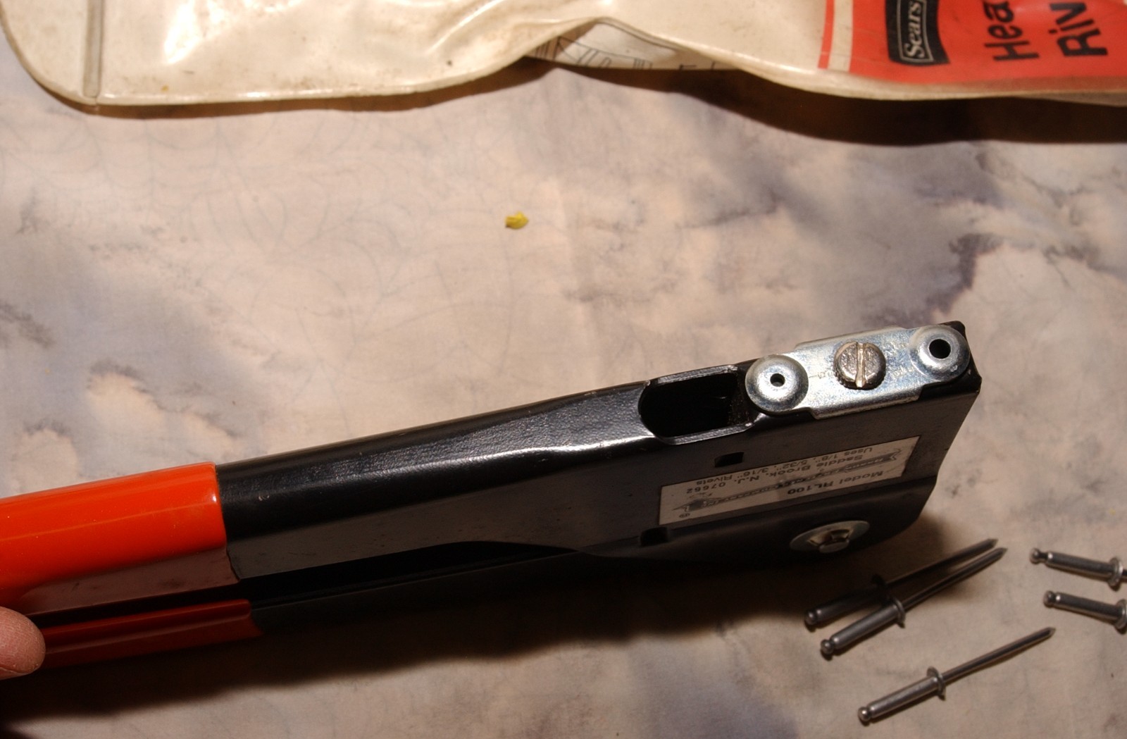 USED Arrow Rivet Tool E-Z Pull Model RL100 for 1/8" 5/32" 3/16" Pop Rivets