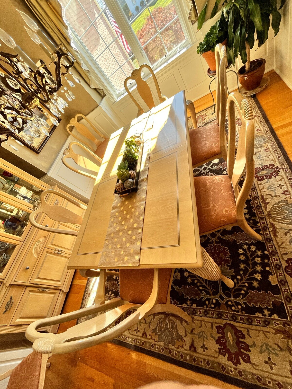 Bernhardt Dining Room Set - 11 Piece Set w/ China Cabinet & Serving Table