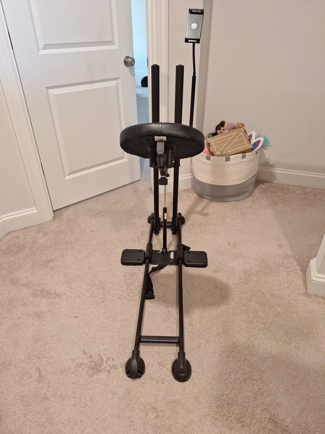 The DB Method Home Squat Exercise Machine w/Manual & Cell Phone Holder Excellent