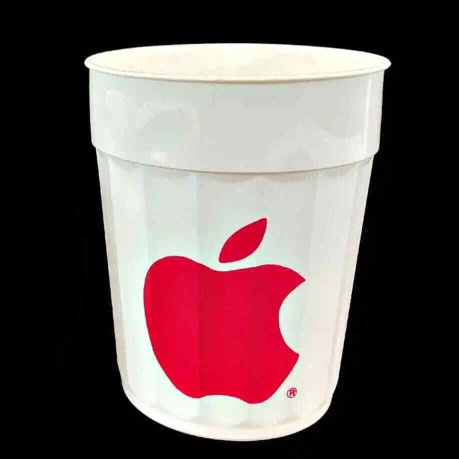 Vintage 80s/90s Apple Computer Red Logo Employee Promo Plastic 22oz Drink Cups