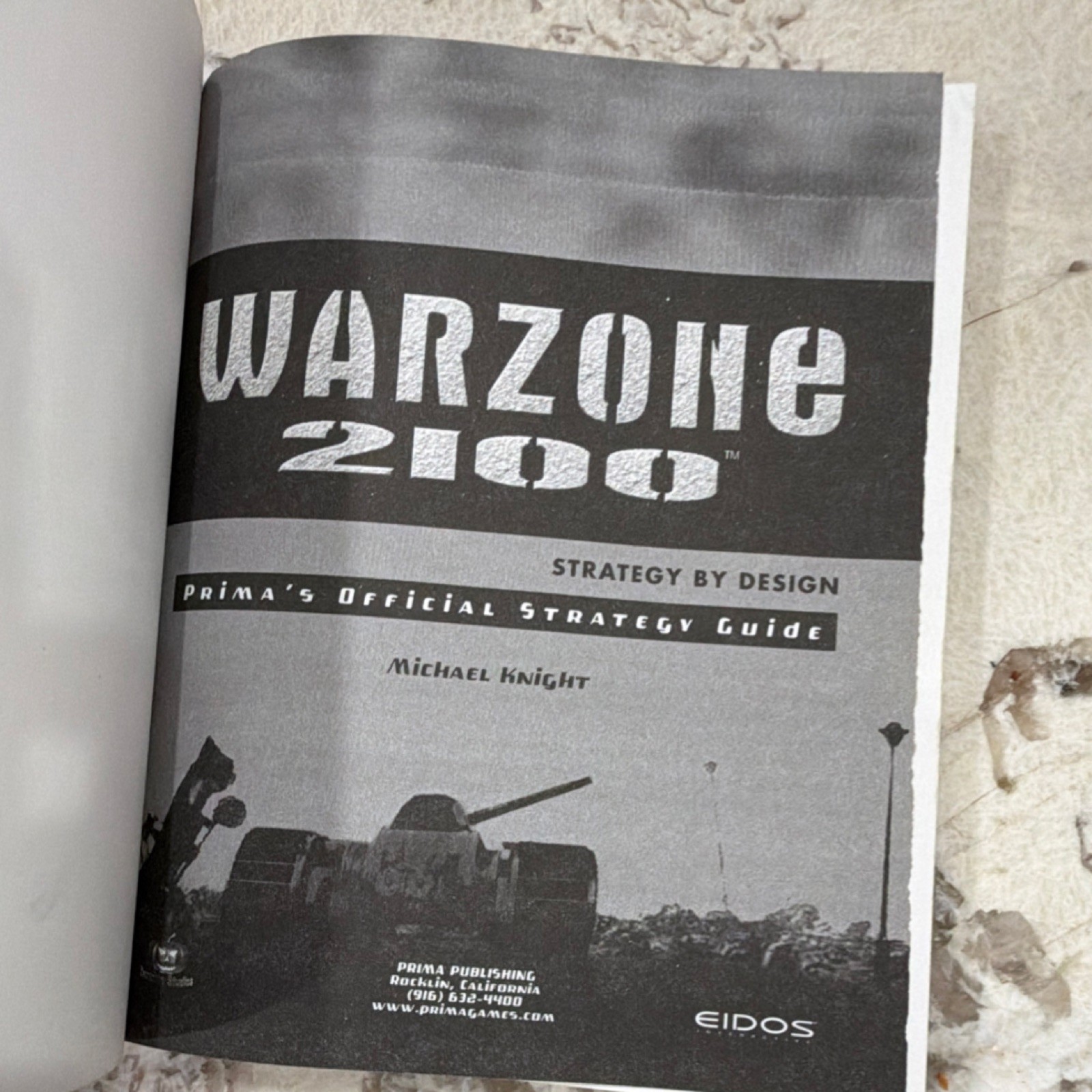 Warzone 2100 Prima’s Official Strategy Game Guide 1999 Eidos Interactive 208pgs