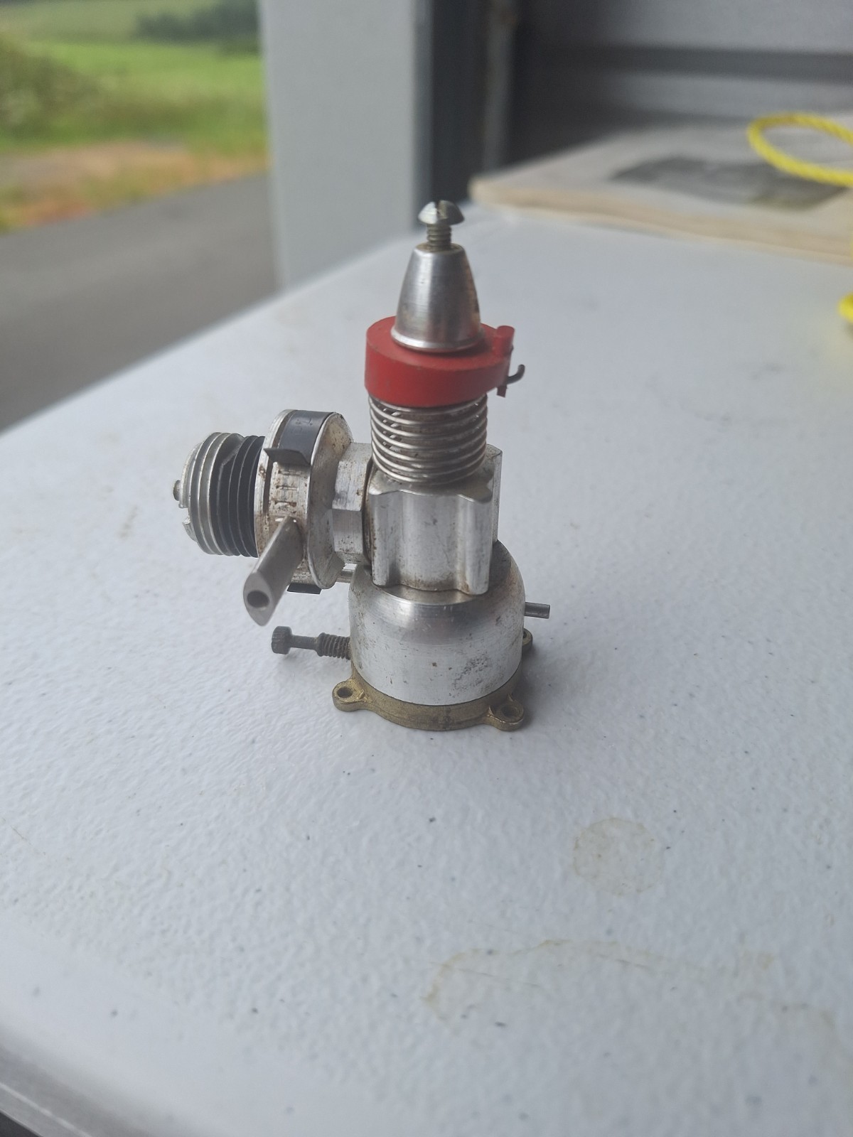 COX Medallion .049 Model Airplane Engine