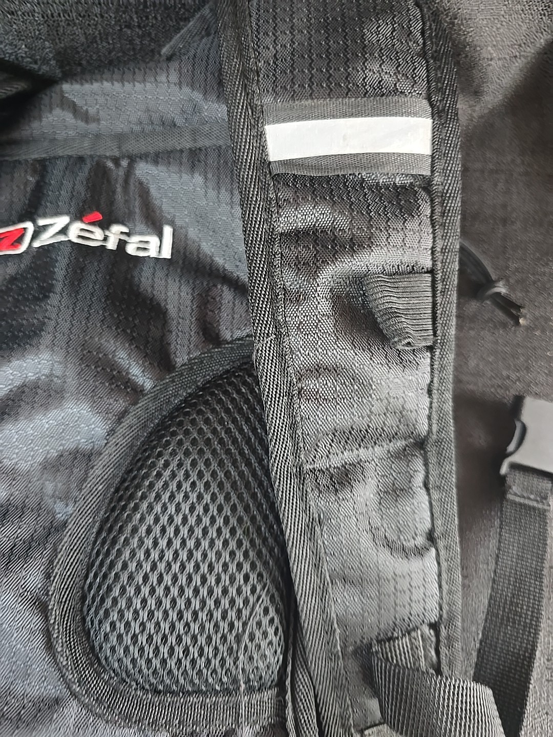 ZEFAL Hydro Enduro Water Backpack N/Red Bladder Not Included