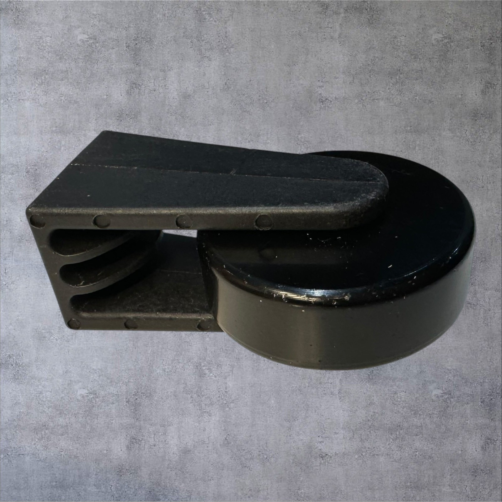 Single Replacement Photography Backdrop Roller Wall Mount Bracket Black Studio