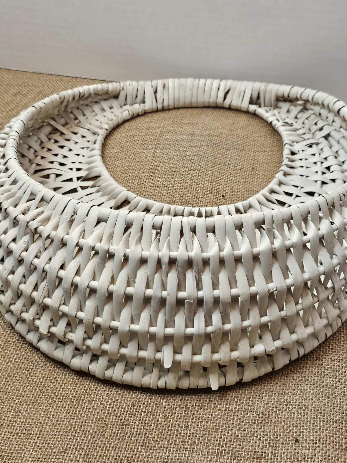 Vintage White Wicker Round Wall Pocket Decor Basket Storage