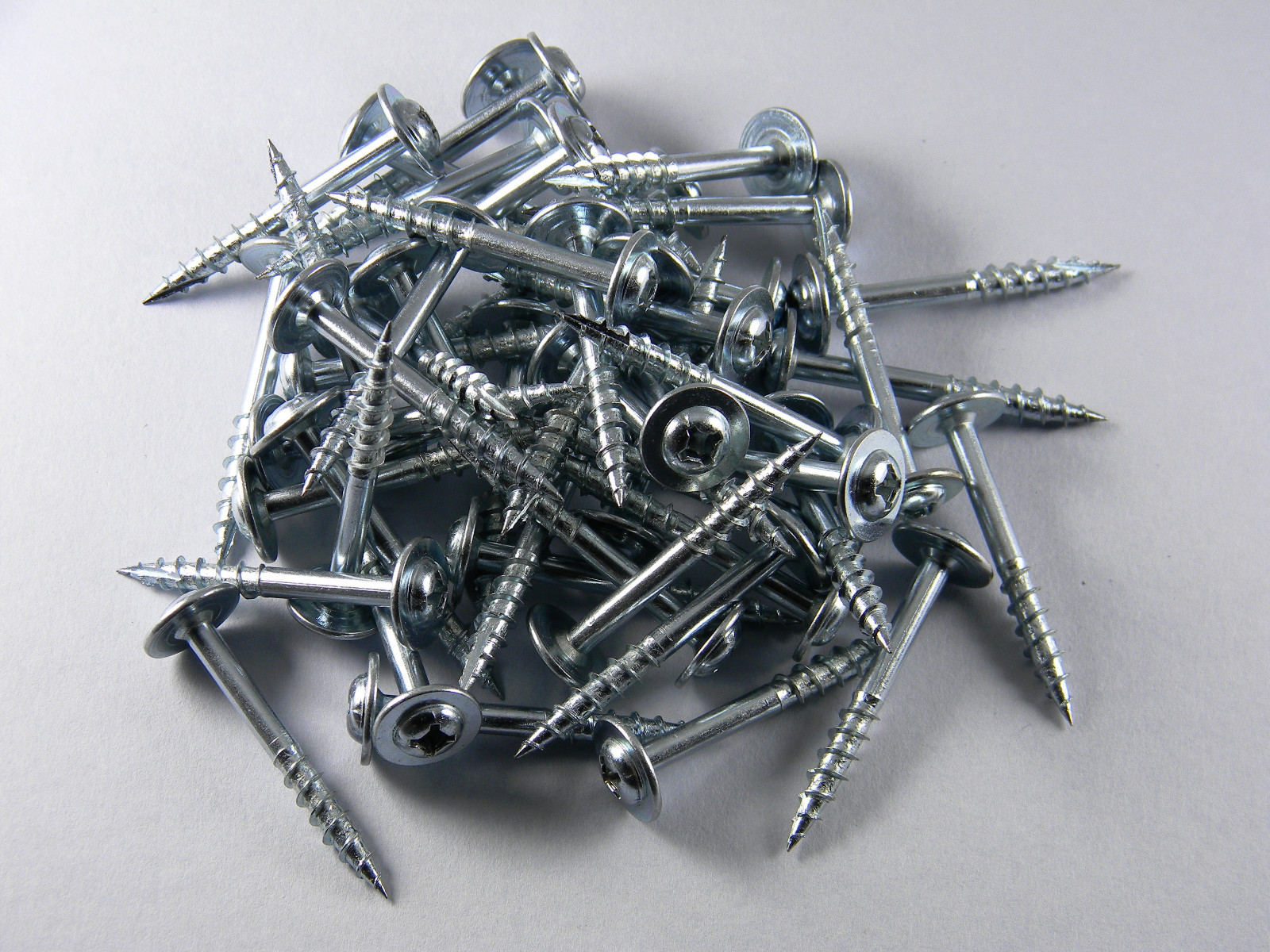 50 DRAWER FRONT INSTALLATION SCREWS 1 1/2 " LOW PROFILE